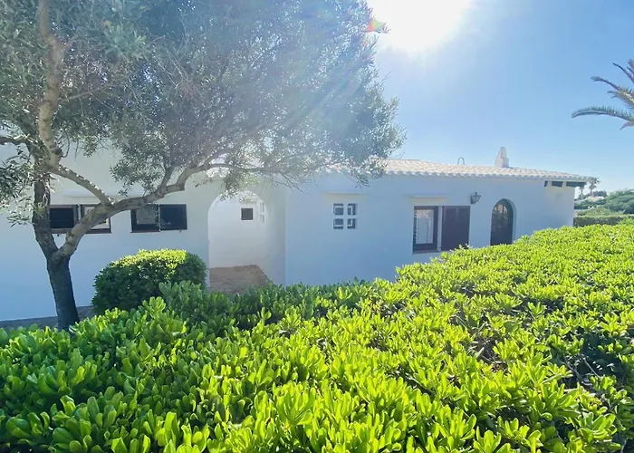 Bini Kim Villa Binibeca