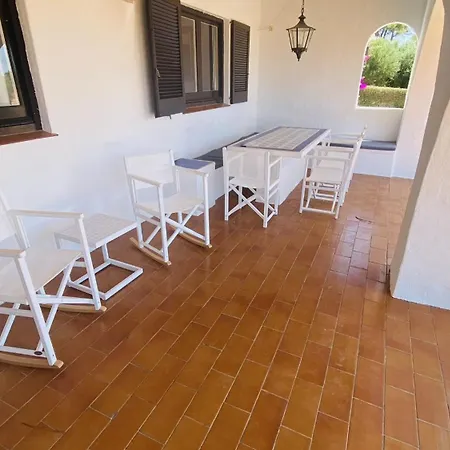 Bini Kim Villa Binibeca