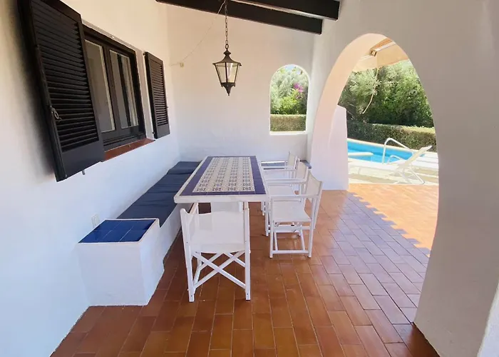 Bini Kim Villa Binibeca